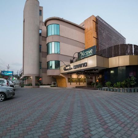 Hotel Meedo'S Grand Dehradun Exterior photo